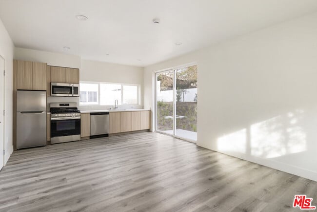 Photo - 3210 Verdugo Rd