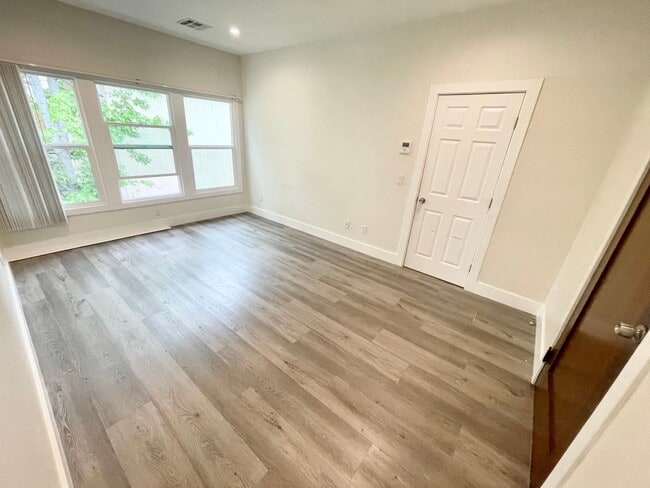 Photo - ***1 Bed 1 Bath apartment in the most desirable part of Pasadena*** Unit #86-2 N Catalina