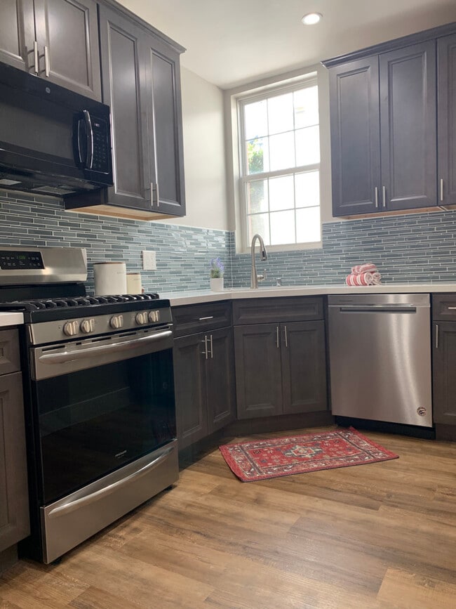 Photo - 4236 Cleveland Ave Unit 2