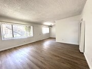 Photo - 365 W Milford St Unit 3