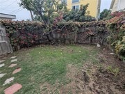 Photo - 233 Flower St