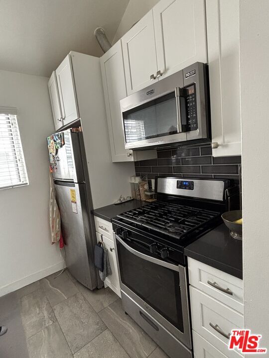 Photo - 664 Marr St