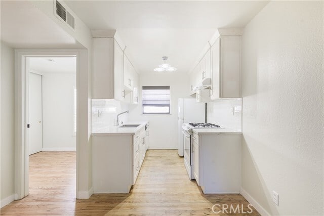 Photo - 965 E Del Mar Blvd