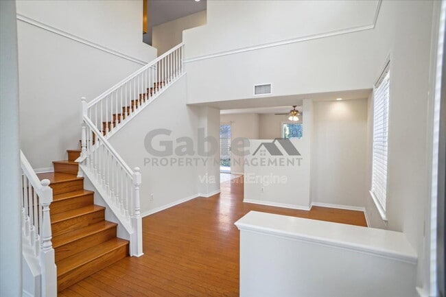 Photo - 24322 Alyssum Pl