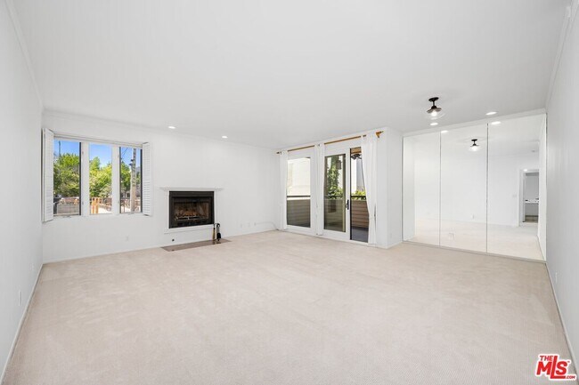 Photo - 1808 Manning Ave Unit 103