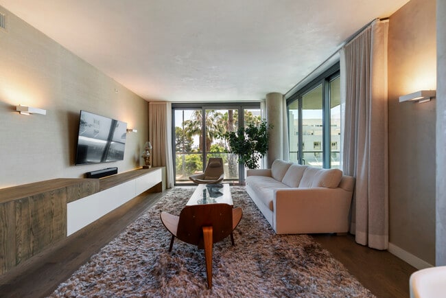 Building Photo - 1755 Ocean Ave Unit 410