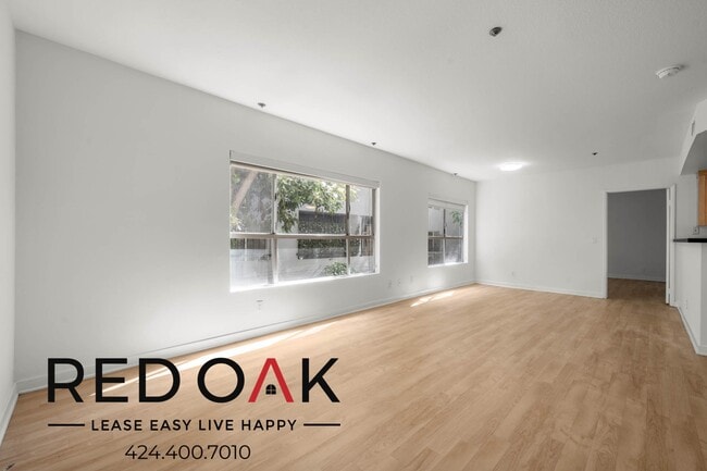 Photo - 939 Palm Ave Unit 205