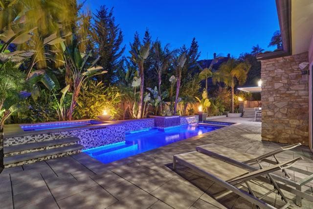 Building Photo - 3615 Corte Claro