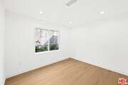 Photo - 2326 S Dunsmuir Ave Unit 1/2