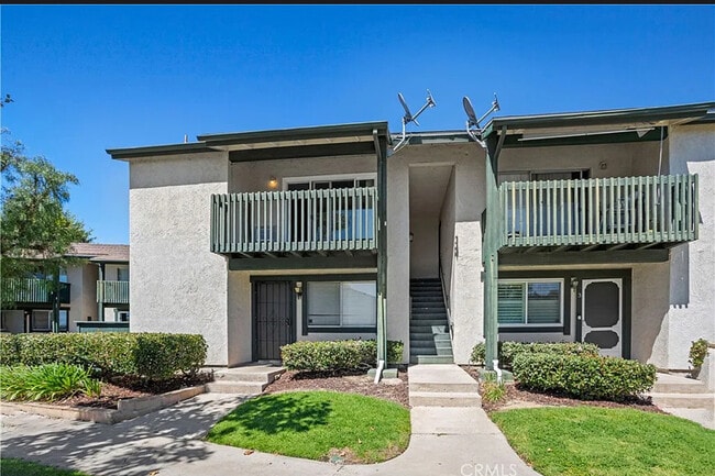 Building Photo - 23232 Orange Ave Unit 2