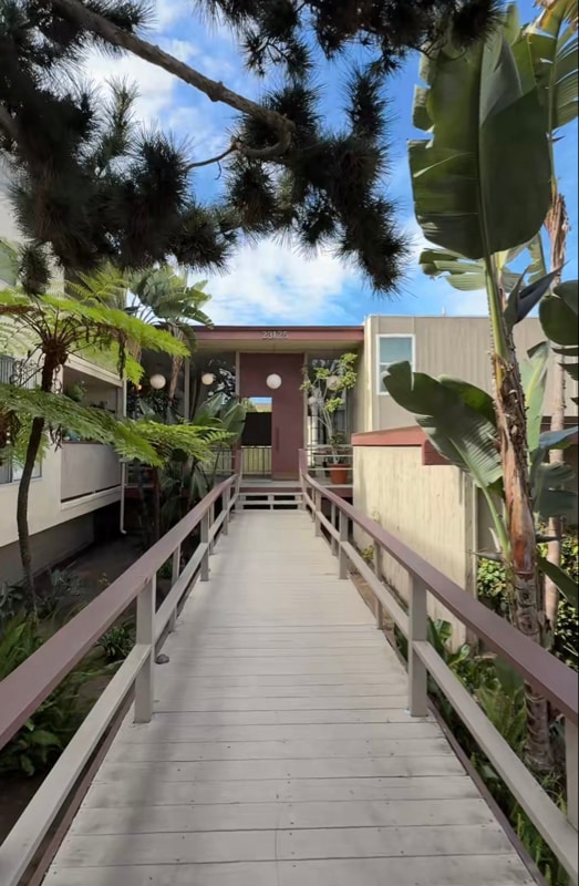 Building Photo - 23125 Samuel St