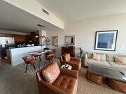 Living Area - 475 Redwood St Unit Alicante #312