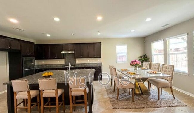 Photo - 28244 Millstream Ct