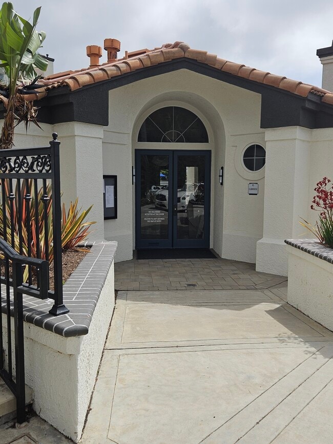 Photo - 30902 Club House Dr Unit 30E