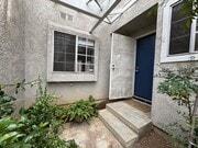Photo - 2bd/2.5ba two car garage townhouse in Coro...