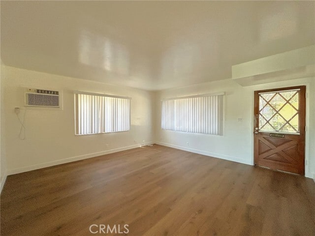 Photo - 534 Roosevelt Rd