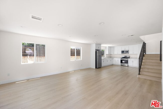Photo - 11140 Gaviota Ave