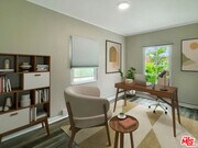 Photo - 124 N Mansfield Ave