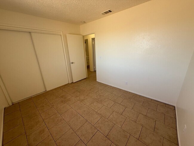 Photo - Hesperia Duplex-Spacious 2 Bedrooms, 1 Bat...
