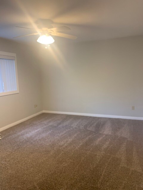 Bedroom - 11915 Burbank Blvd