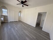 Photo - 116 S Mathews St