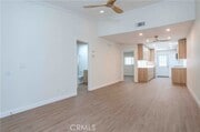 Photo - 10419 Hayford St