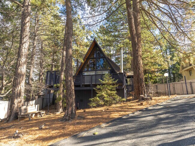 Photo - 32355 Nordic Dr