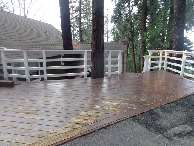 Photo - 4 BEDROOM ON KNOLL CIRCLE