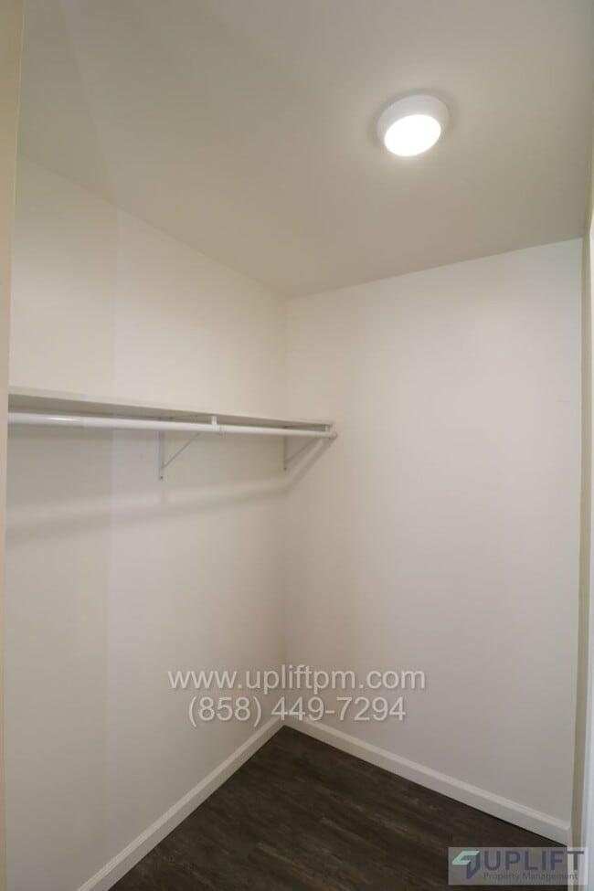 Photo - 7th St (318-24) (Ramona) Unit 324 Studio