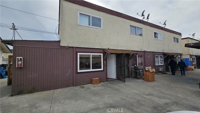 Building Photo - 3643 Durfee Ave Unit A