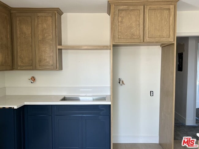 Photo - 1336 W 37th Dr Unit #3