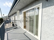 Photo - 14801 Delano St