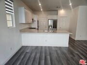 Photo - 1671 Yarrow Pl