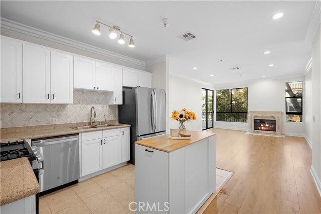 Photo - 6938 Laurel Canyon Blvd Unit 101