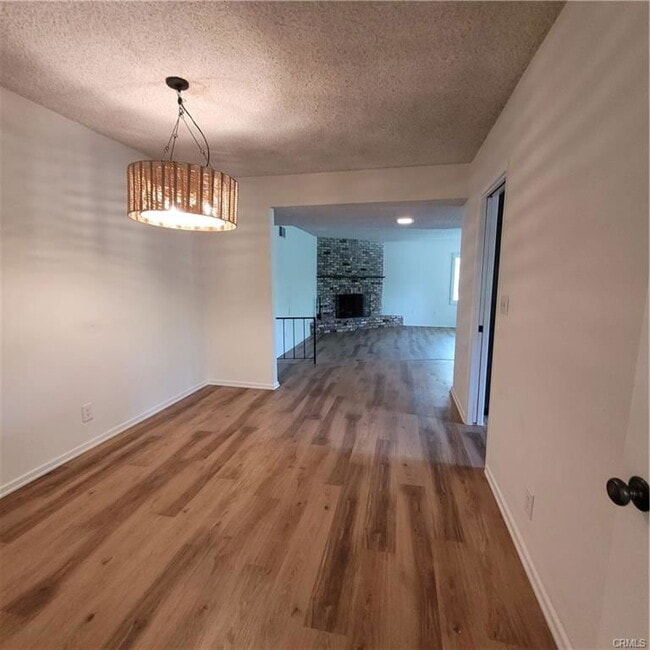 Photo - 303 S Kenneth Rd