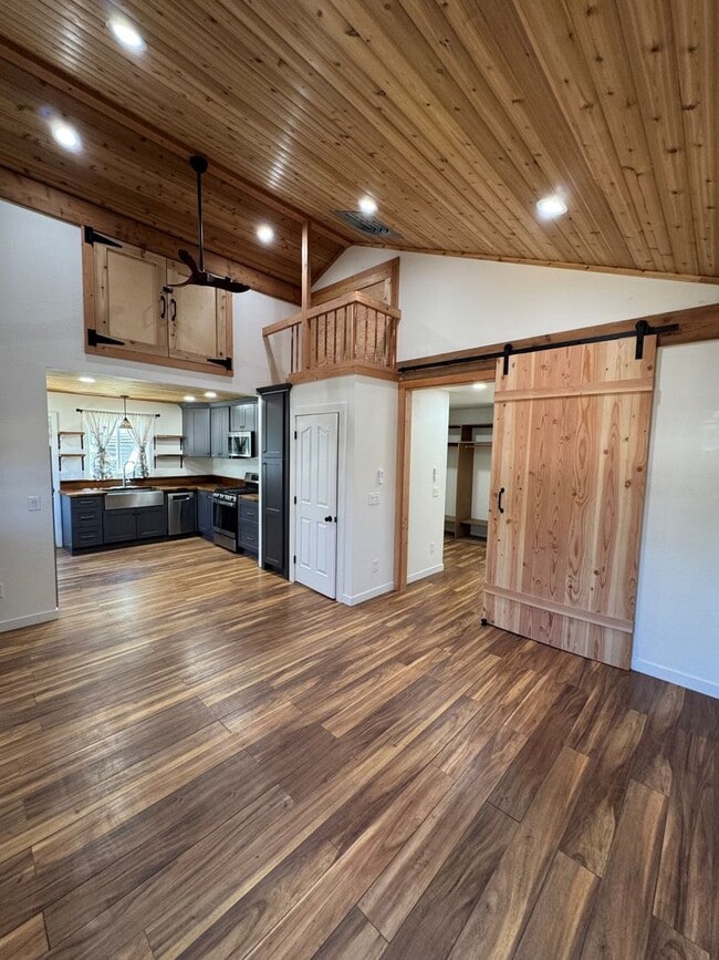 Photo - Charming Remodeled Cottage Home in Oak View