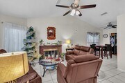 Photo - 11322 Oakwood Dr