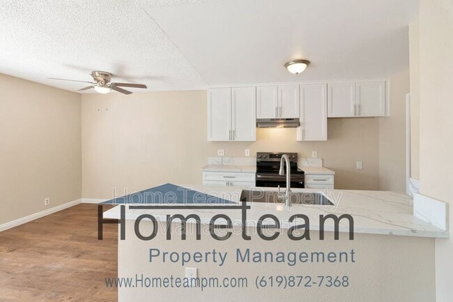 Photo - 2424 Adirondack Row Unit #1