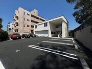 Photo - 5819 Carlton Way