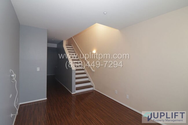 Photo - 4300 Newton Ave