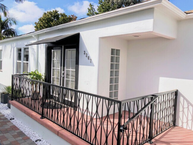 gated porch - 3207 30th St Apartment