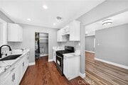 Photo - 13719 Yukon Ave