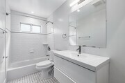 2BR, 1BA - 950SF - Bathroom - French Court Apartments