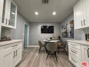 Photo - 515 Myrtle St