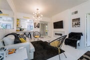Photo - 689 N Majorca Cir