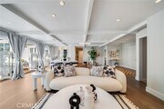 Photo - 360 Diamond St House