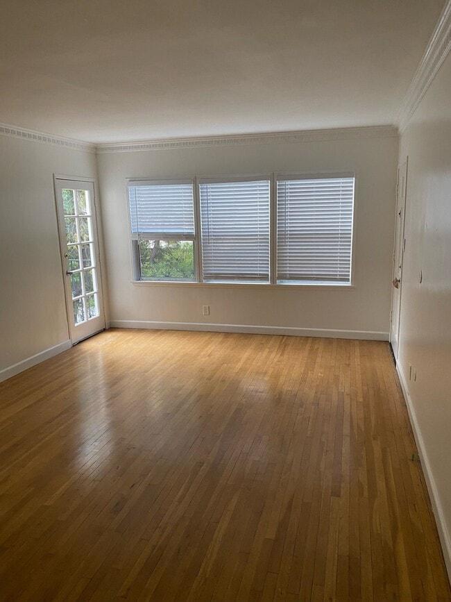 Photo - 2609 Euclid St Unit 2611 A