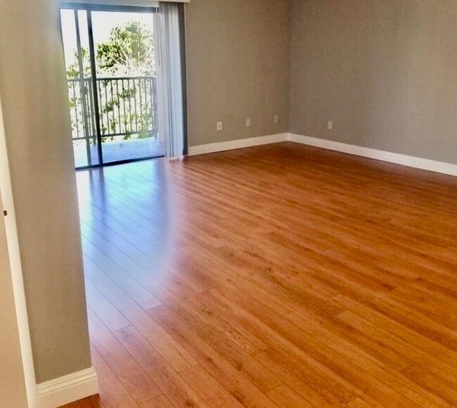 Photo - 3845 Vinton Ave Unit 3845