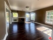 Photo - 456 S Wilton Pl House