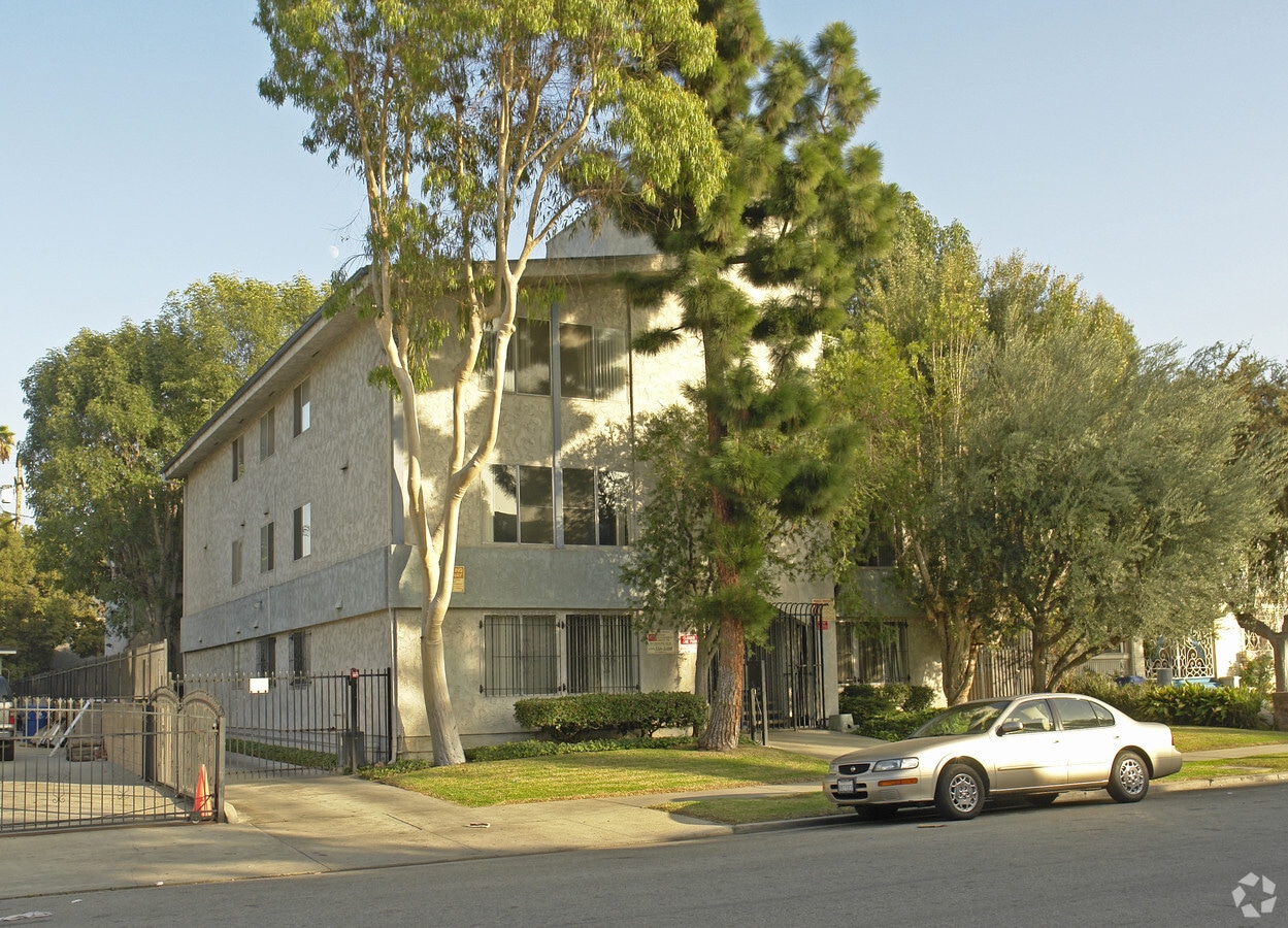 1510 S St Andrews - 1510 S St Andrews